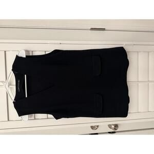 Zara sleeveless v-neck tunic top with faux flap pockets Size medium